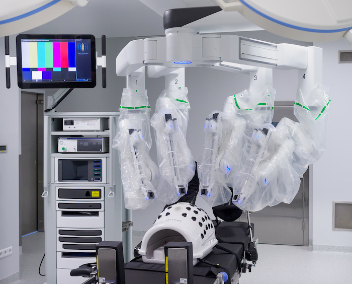 Robot operacyjny da vinci sala operacyjna