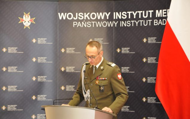 Dyrektor Grzegorz Gielerak podczas obchodów Uroczystości 20-lecie działalności Wojskowego Instytutu Medycznego w Warszawie