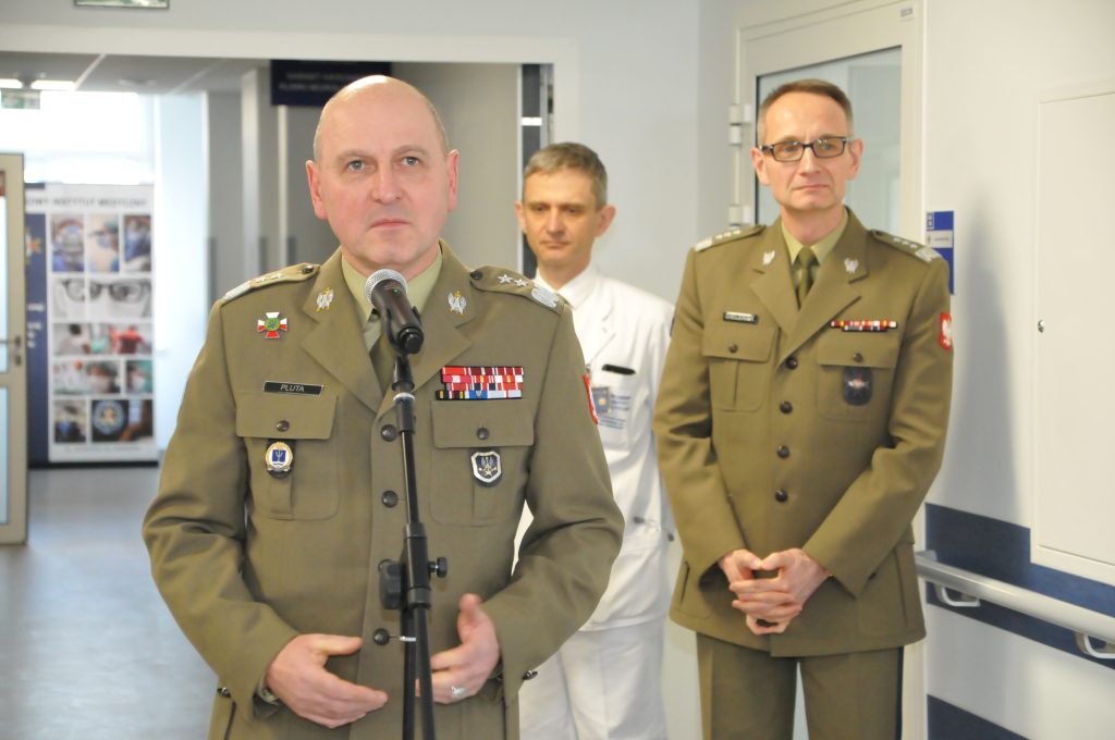 Generał Dariusz Pluta podczas otwarcia Kliniki Neurologicznej Wojskowego Instytutu Badawczego