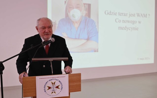płk prof dr hab. n. med. Krzysztof Zeman (iczmp-w-Łodzi) podczas siódmej Konferencji Młodych Lekarzy