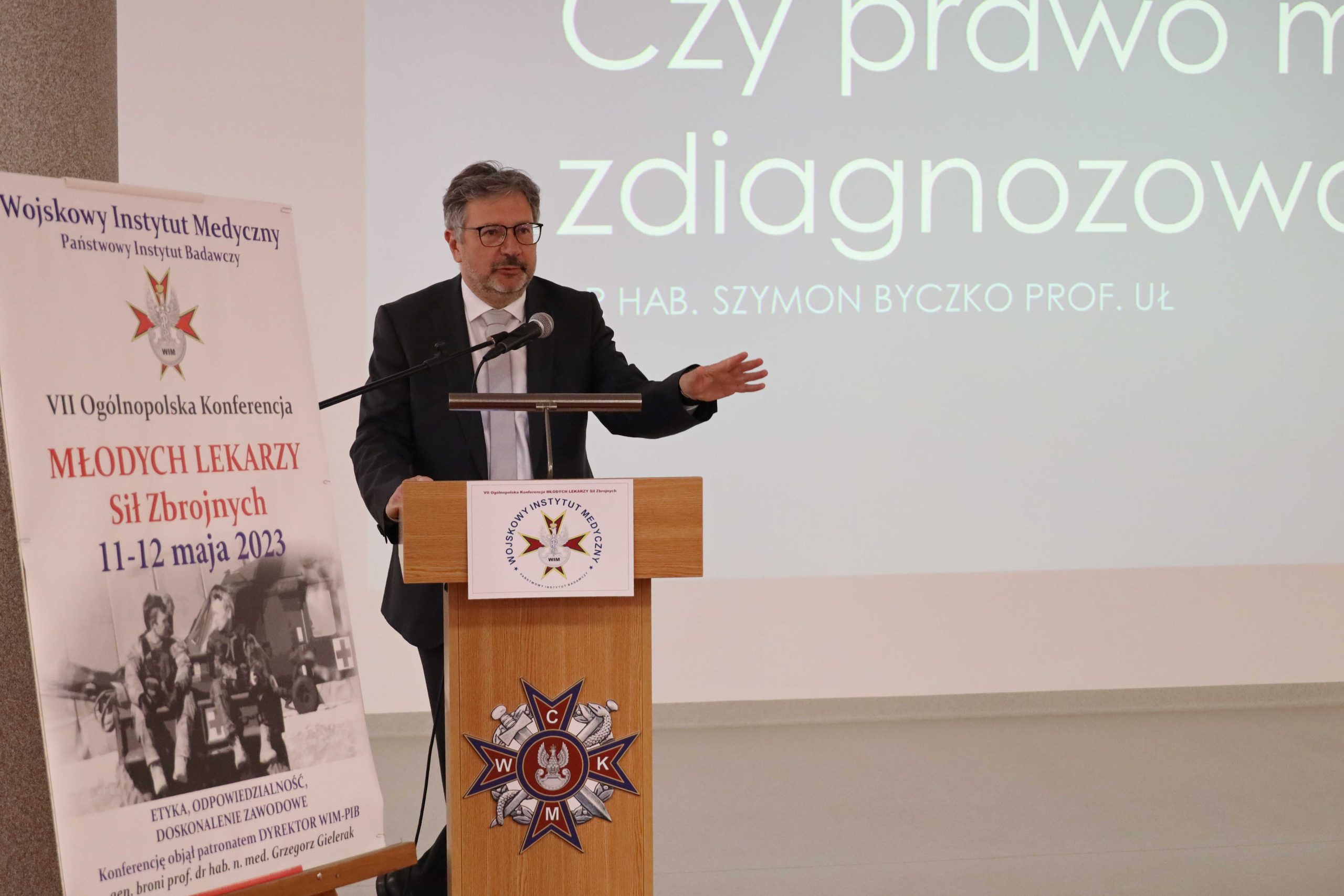 prof UŁ dr hab n. praw. Szymon Byczko podczas VII Konferencji Młodych Lekarzy