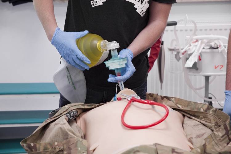 Kurs Hospital Trauma Course w Centrum Kształcenia Podyplomowego Wojskowego Instytutu Medycznego w Warszawie