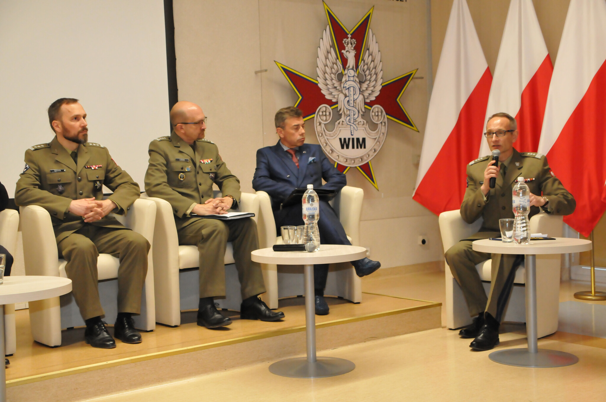 Pomoc medyczna dla uchodźców – jest dobrze, ale czy można jeszcze lepiej? Podsumowanie pierwszego etapu programu pilotażowego Sił Zbrojnych Rzeczypospolitej Polskiej oraz Haszymidzkiego Królestwa Jordanii dotyczącego zarządzania zdrowiem i opieką w warunkach kryzysu migracyjnego