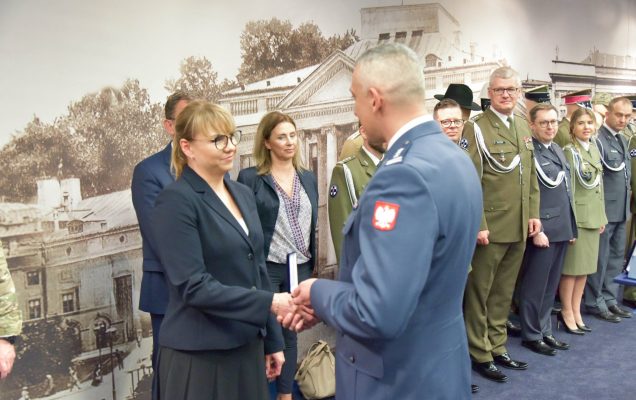 Uroczyste wręczenie nominacji i odznaczeń w ramach obchodów Święta SOP