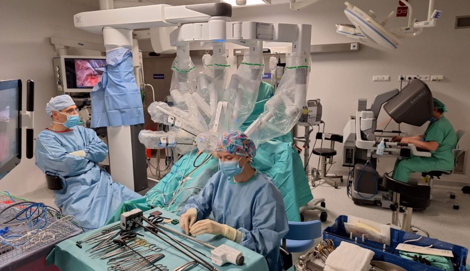 Pierwsza w Polsce robotyczna resekcja przełyku przeprowadzona w Wojskowym Instytucie Medycznym w Warszawie