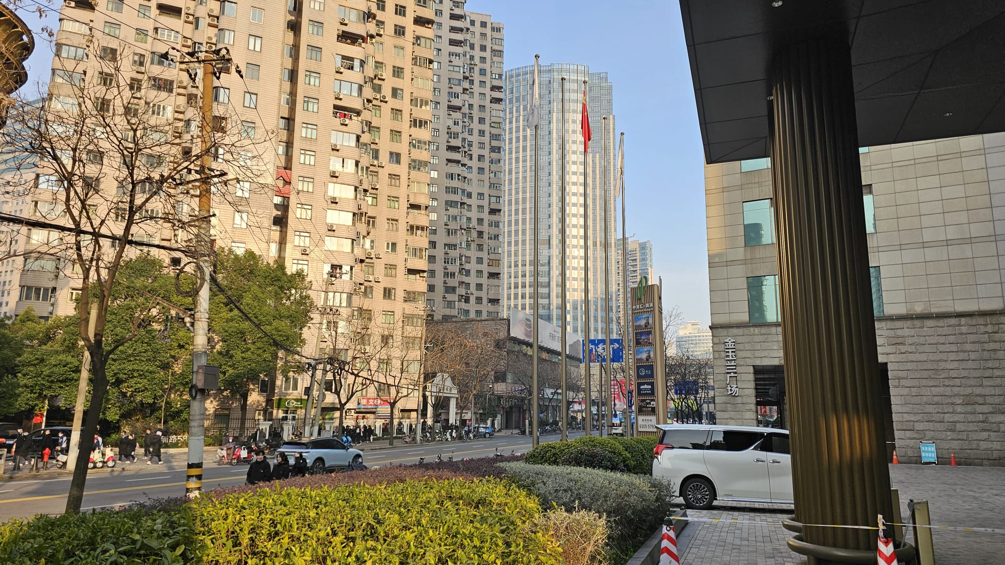 Wizyta przedstawicieli WIM w Chinach, Shanghai widok na ulicę