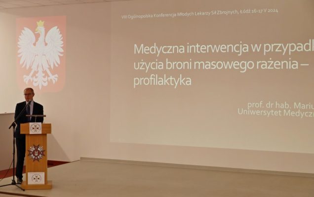 VIII Ogólnopolska Konferencja Młodych Lekarzy Sił Zbrojnych, Prof. dr hab. n. med. M. KLENCKI podczas wykładu.