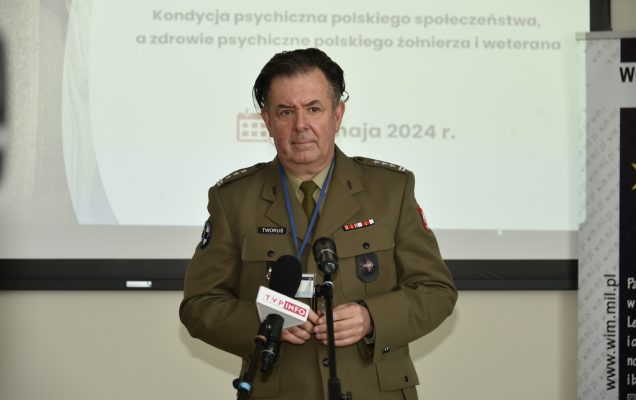 Kondycja psychiczna polskiego społeczeństwa, a zdrowie psychiczne polskiego żołnierza i weterana na zdjęciu Płk dr n. med. Radosław Tworus – kierownik Kliniki Psychiatrii, Stresu Bojowego i Psychotraumatologii WIM-PIB