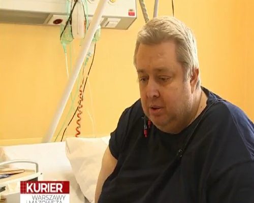 kurier Warszawy i Mazowsza zrzut ekranu z programu tv pacjent z otyłością w Wojskowym Instytucie Medycznym w Warszawie.