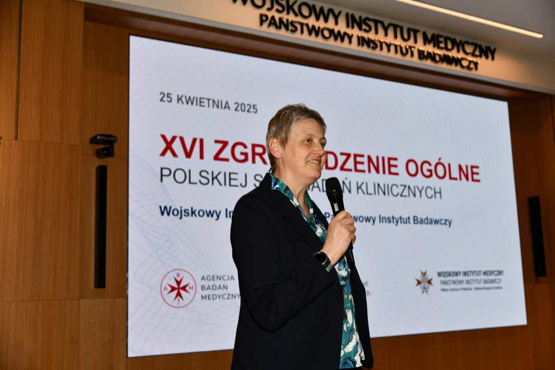 XVI Zgromadzenie Ogólne Polskiej Sieci Badań Klinicznych. Prelegentka podczas konferencji.