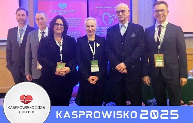 Zespół Kliniki Kardiologii WIM-PIB - zdjęcei grupowe podczas konferencji Kasprowisko 2025.