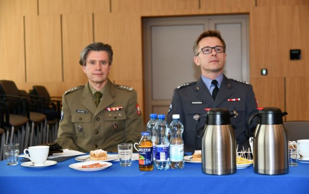 Członkowie Rady Naukowej podczas spotkania.