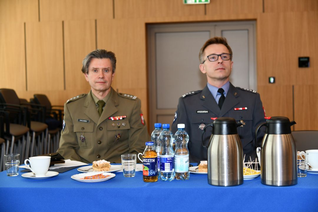 Członkowie Rady Naukowej podczas spotkania.