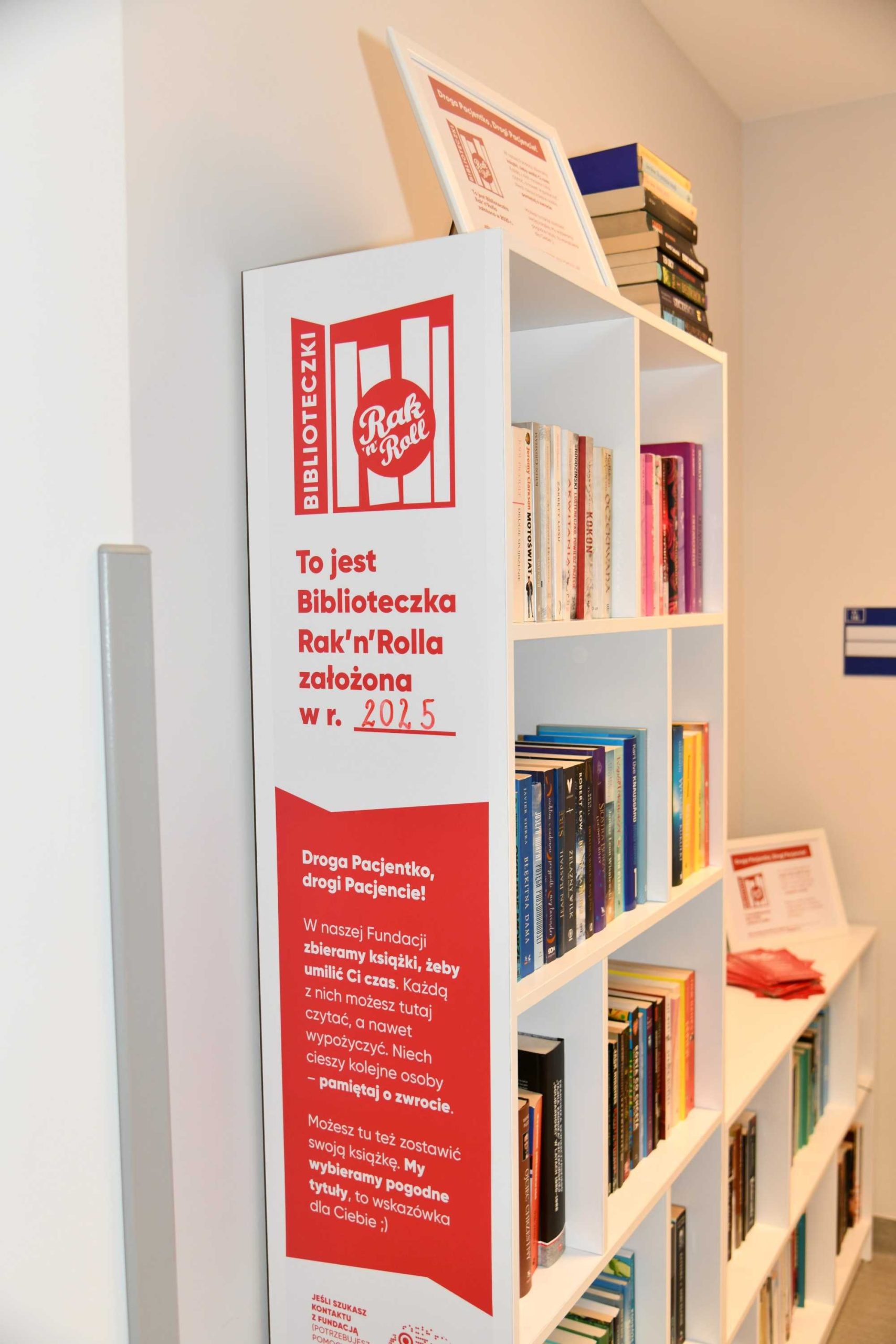 biblioteczka-rak-n-rol-wim-3