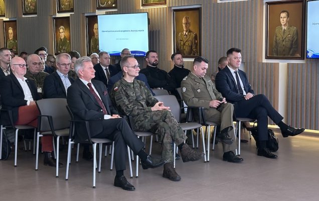 Uczestnicy konferencji na auli Wojskowego Instytutu Medycznego.