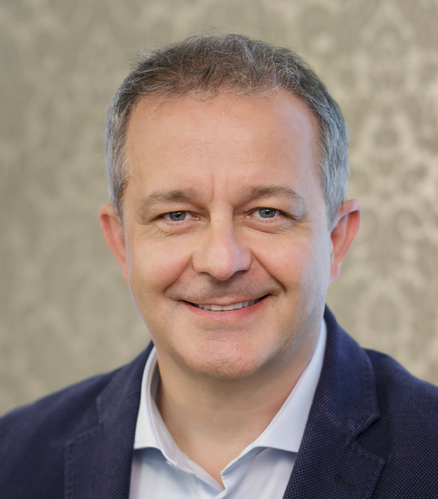 Kierownik Kliniki Chirurgii Ogólnej, Onkologicznej, Metabolicznej i Torakochirurgii Wojskowego Instytutu Medycznego - Państwowego Instytutu Badawczego objął prof. dr hab. n. med. Wojciech Lisik