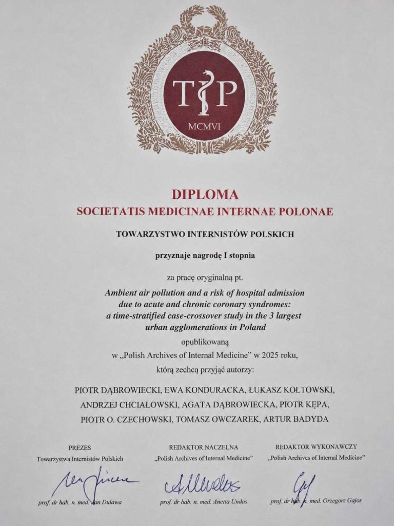 Zdjęcie dyplomu. Treść dyplomu w pliku pdf.
