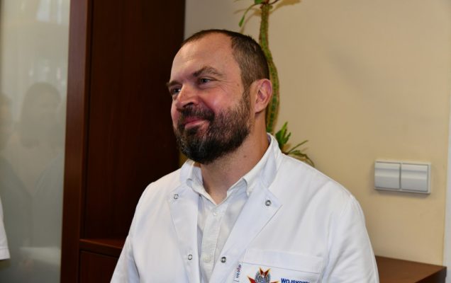 Paweł Peterson w gabinecie Dyrektora WIM.