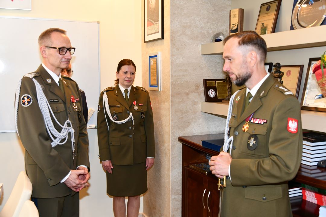 Pożegnanie z mundurem Artur Bachta